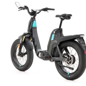 2023-Yamaha-BOOSTER-EU-Tech_Graphite-Studio-004-03